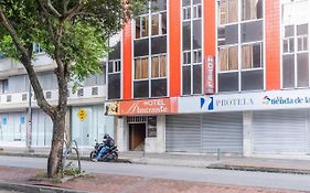 Hotel Almirante